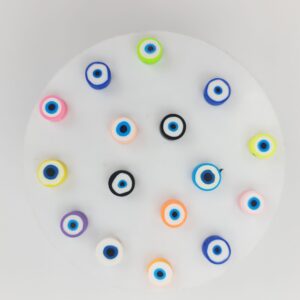Pasantes de ojos turcos