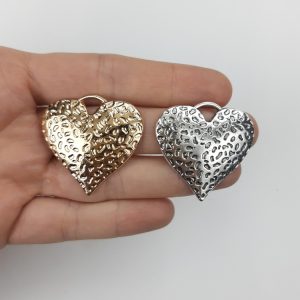 Dije de corazón