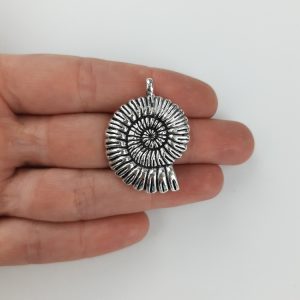 Dije de caracol
